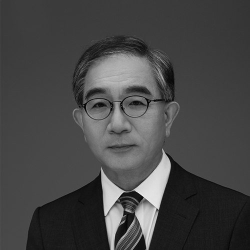 Geun LEE