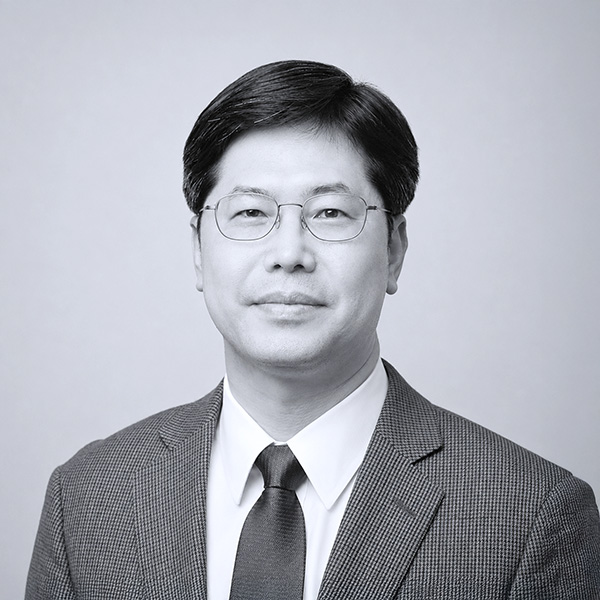 Young Hoan CHO